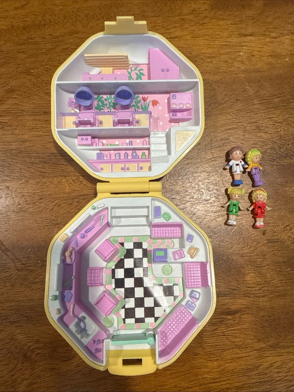 Polly pocket 1990 vintage hair salon complete set